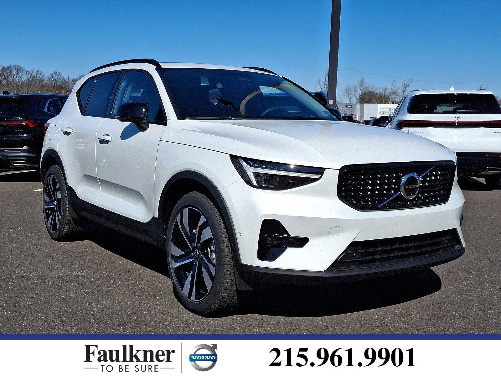 2025 Volvo XC40 Vehicle Photo in Trevose, PA 19053