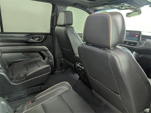 2022 GMC Yukon XL Vehicle Photo in ENGLEWOOD, CO 80113-6708