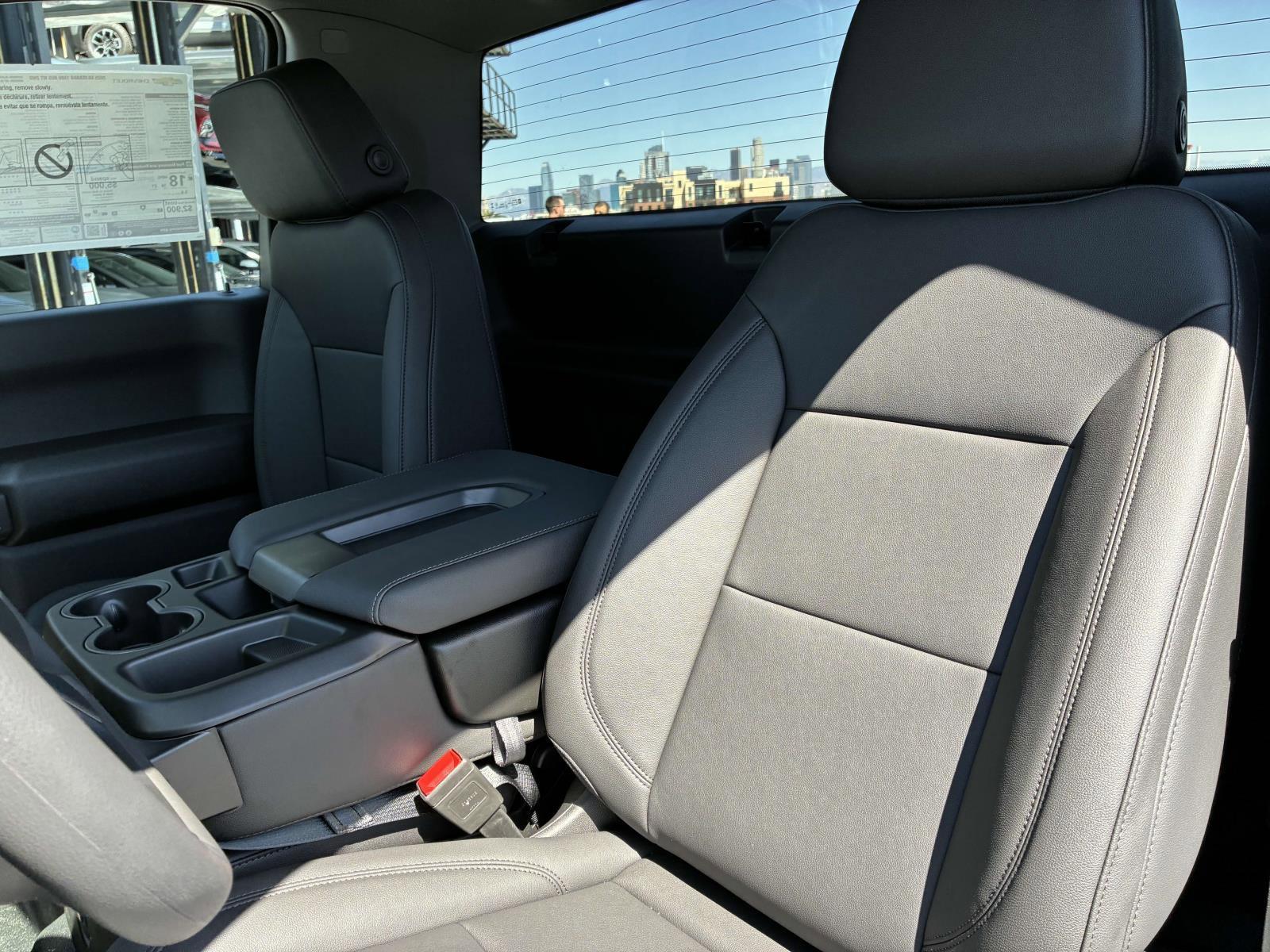 2025 Chevrolet Silverado 1500 Vehicle Photo in LOS ANGELES, CA 90007-3794