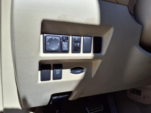2010 INFINITI FX35 Vehicle Photo in TAMPA, FL 33612-3404