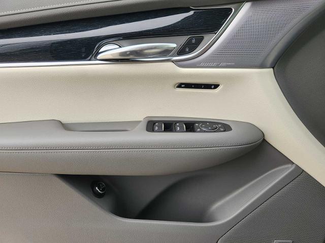 2025 Cadillac XT6 Vehicle Photo in HOUSTON, TX 77079