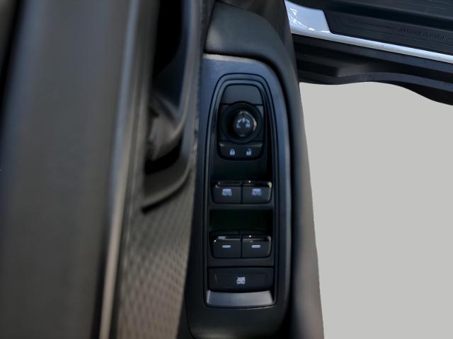 2025 Subaru Outback Vehicle Photo in Green Bay, WI 54304
