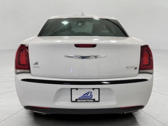 2018 Chrysler 300 Vehicle Photo in Oshkosh, WI 54901