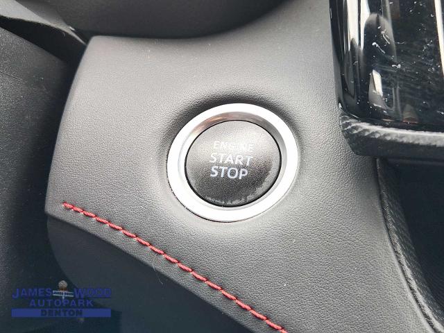 2021 Toyota Highlander Vehicle Photo in DENTON, TX 76210-9321