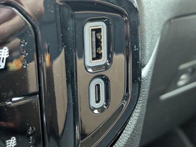 2025 Chevrolet Silverado 1500 Vehicle Photo in BRUNSWICK, GA 31525-1881