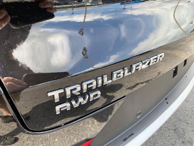 2022 Chevrolet Trailblazer Vehicle Photo in MOON TOWNSHIP, PA 15108-2571