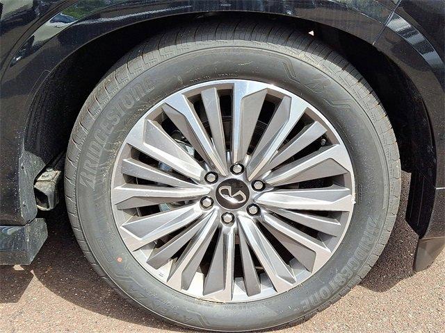 2025 INFINITI QX80 Vehicle Photo in Willow Grove, PA 19090