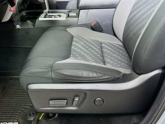 2020 Toyota Tundra 4WD Vehicle Photo in Flemington, NJ 08822