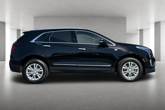 Used 2025 Cadillac XT5 Luxury with VIN 1GYKNAR42SZ127072 for sale in Newark, CA