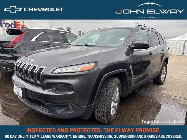 2017 Jeep Cherokee Vehicle Photo in ENGLEWOOD, CO 80113-6708