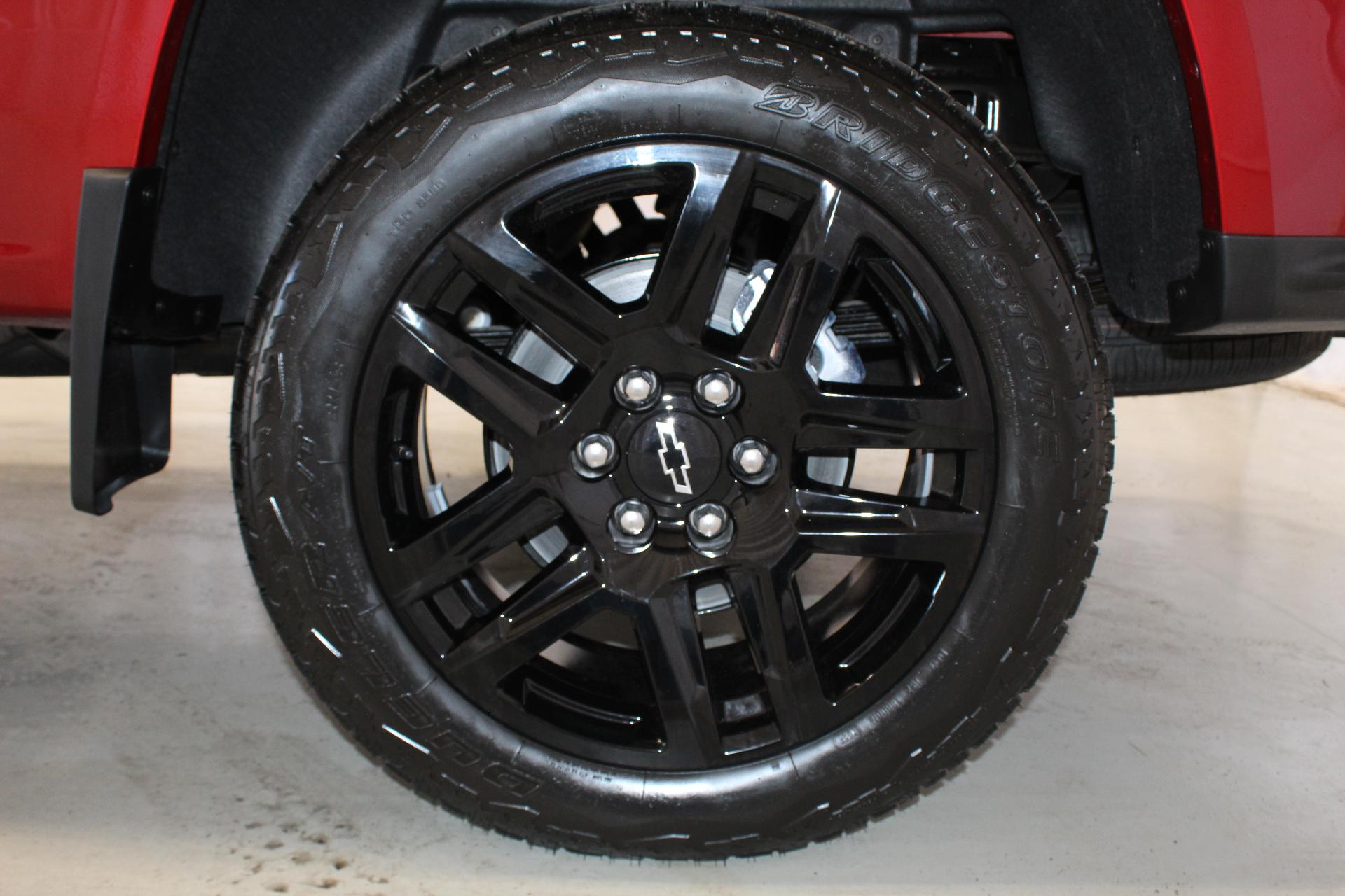 2025 Chevrolet Colorado Vehicle Photo in NORTHAMPTON, MA 01060-1120