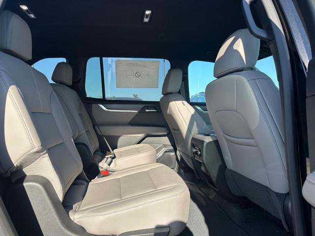 2026 GMC Acadia Vehicle Photo in COLUMBIA, MO 65203-3903