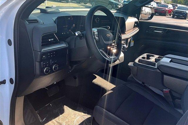 2025 Chevrolet Suburban Vehicle Photo in TOPEKA, KS 66609-0000