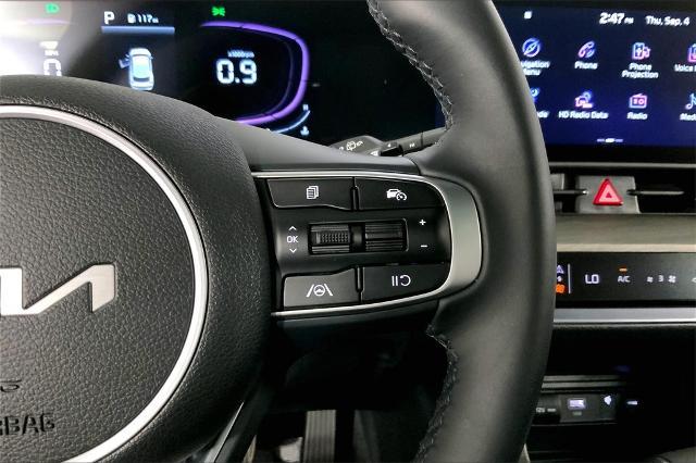 2025 Kia Sportage Vehicle Photo in Lees Summit, MO 64086