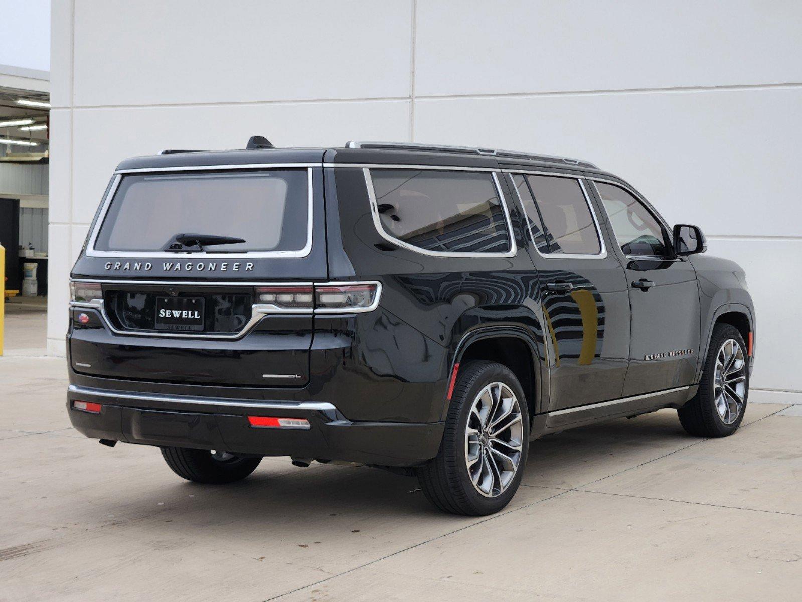 2023 Jeep Grand Wagoneer L Vehicle Photo in PLANO, TX 75024