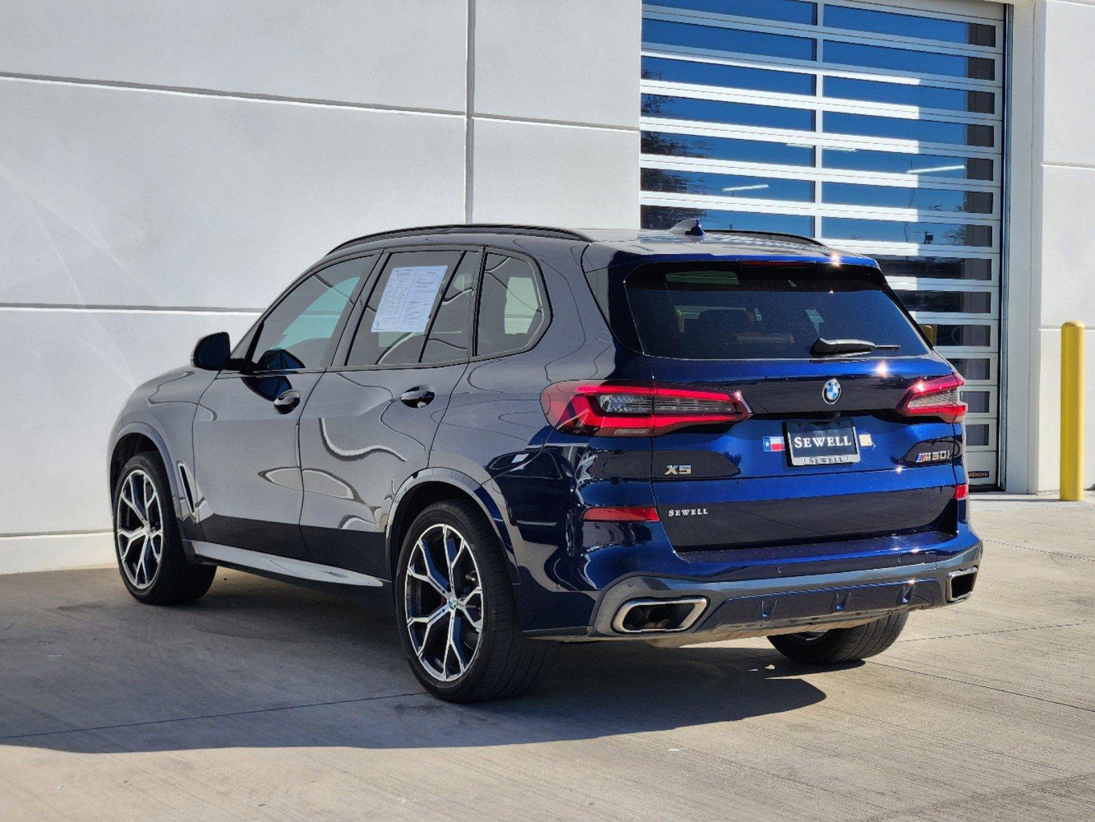 2022 BMW X5 M50i Vehicle Photo in PLANO, TX 75024