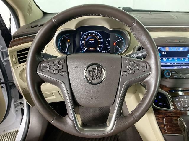 2016 Buick LaCrosse Vehicle Photo in ALLIANCE, OH 44601-4622