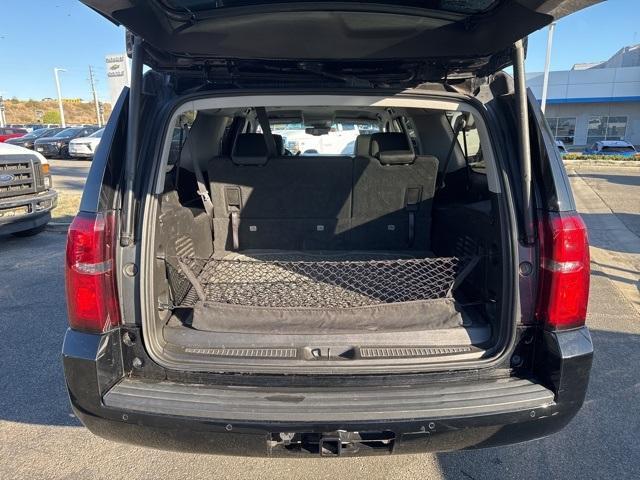 2018 Chevrolet Suburban Vehicle Photo in VENTURA, CA 93003-8585