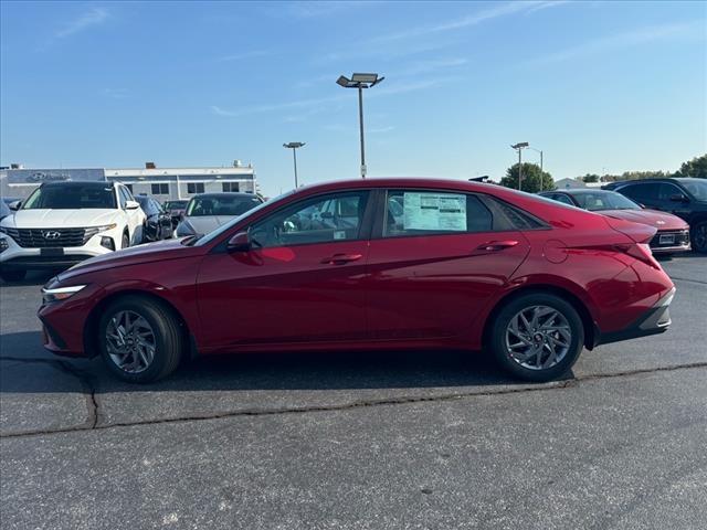 2024 Hyundai ELANTRA Hybrid Vehicle Photo in Shiloh, IL 62269