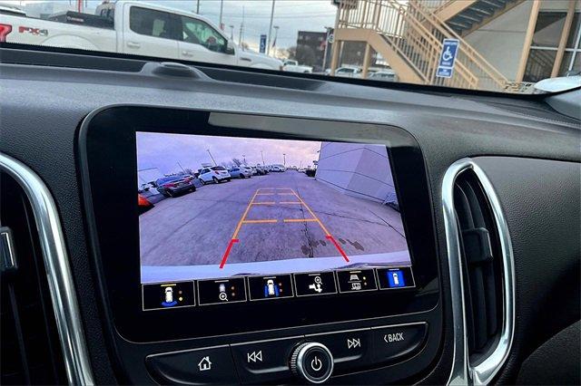 2024 Chevrolet Equinox Vehicle Photo in TOPEKA, KS 66609-0000