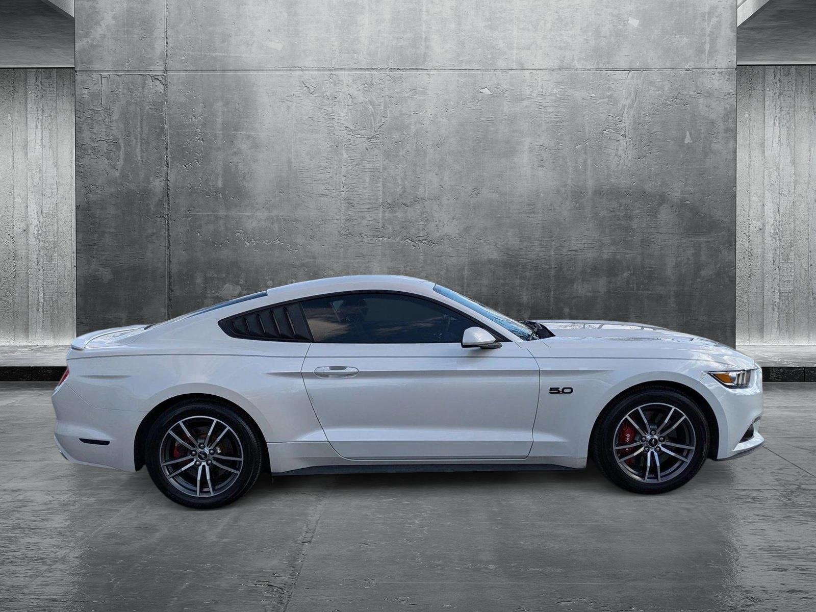 2017 Ford Mustang Vehicle Photo in Miami, FL 33015