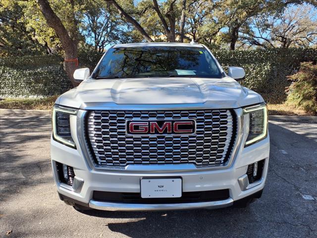 2022 GMC Yukon XL Vehicle Photo in SAN ANTONIO, TX 78230-1001