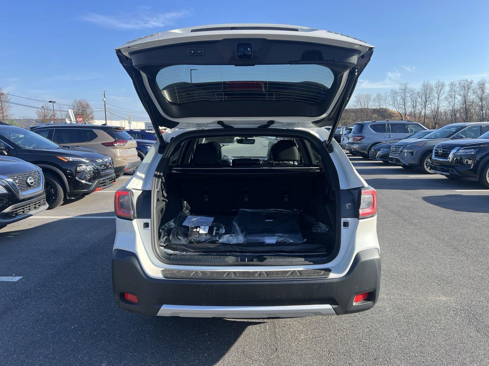 2025 Subaru Outback Vehicle Photo in Mechanicsburg, PA 17050