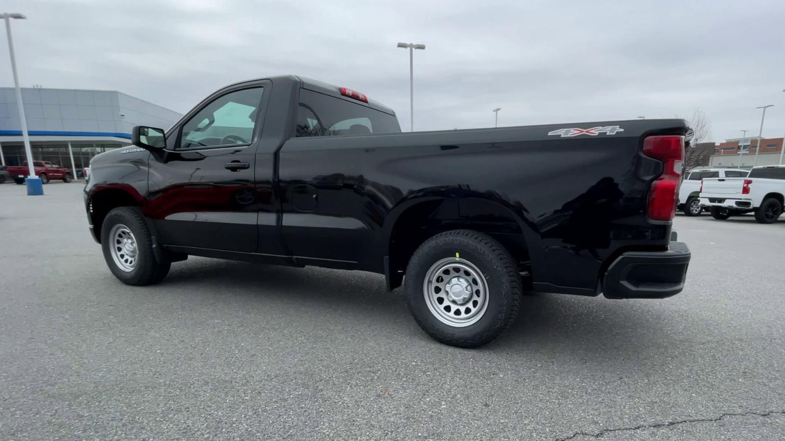 2025 Chevrolet Silverado 1500 Vehicle Photo in BENTONVILLE, AR 72712-4322