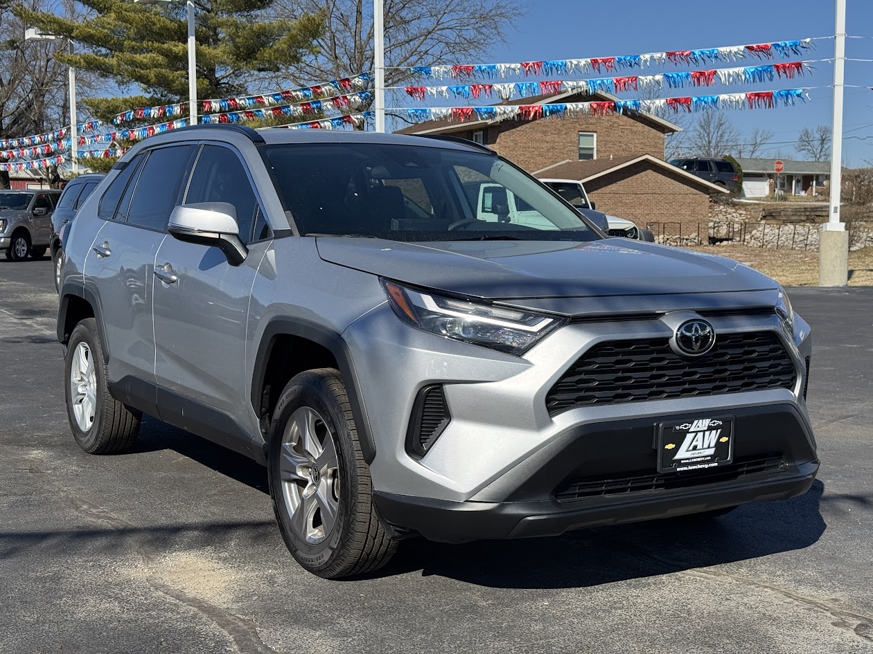 2023 Toyota RAV4 Vehicle Photo in BOONVILLE, IN 47601-9633