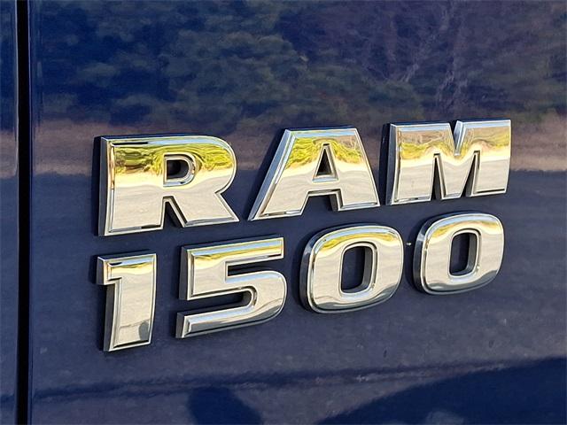 2015 Ram 1500 Vehicle Photo in SEAFORD, DE 19973-8463