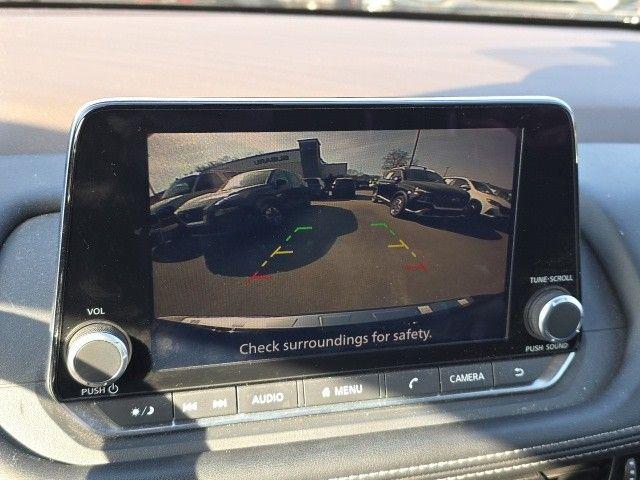 2022 Nissan Rogue Vehicle Photo in Pleasant Hills, PA 15236