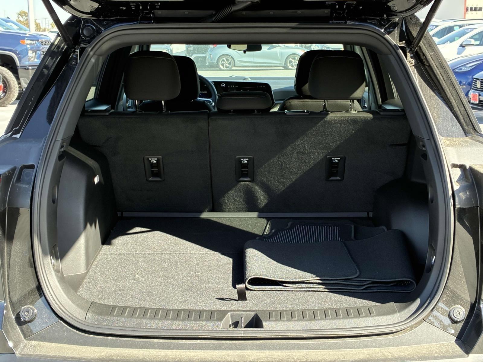 2025 Chevrolet Equinox Vehicle Photo in LOS ANGELES, CA 90007-3794