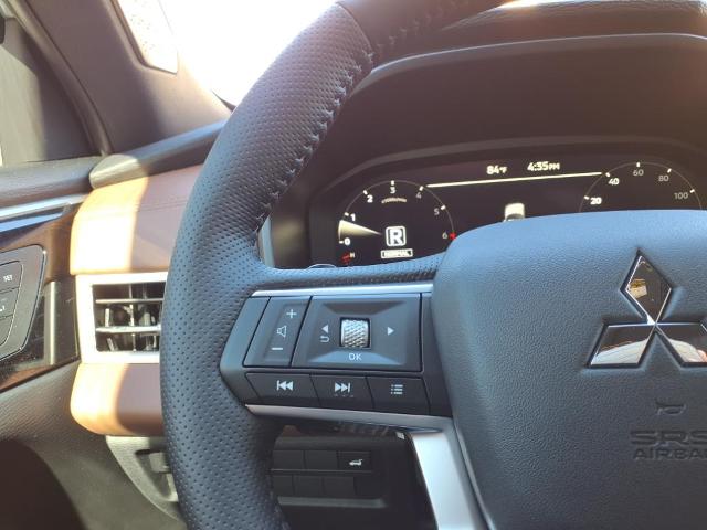 2025 Mitsubishi Outlander Vehicle Photo in Tampa, FL 33612