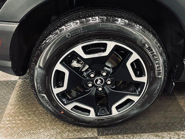 2024 Ford Bronco Sport Vehicle Photo in MEDINA, OH 44256-9631
