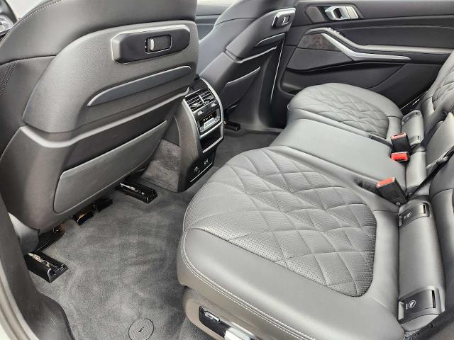 2025 BMW X7 xDrive40i Vehicle Photo in PLANO, TX 75024