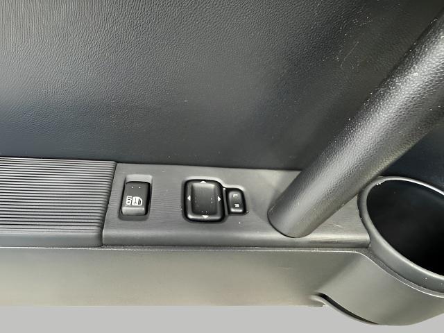 2006 Mazda MX-5 Miata Vehicle Photo in Appleton, WI 54913