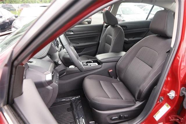 2024 Nissan Altima Vehicle Photo in Hazelwood, MO 63042