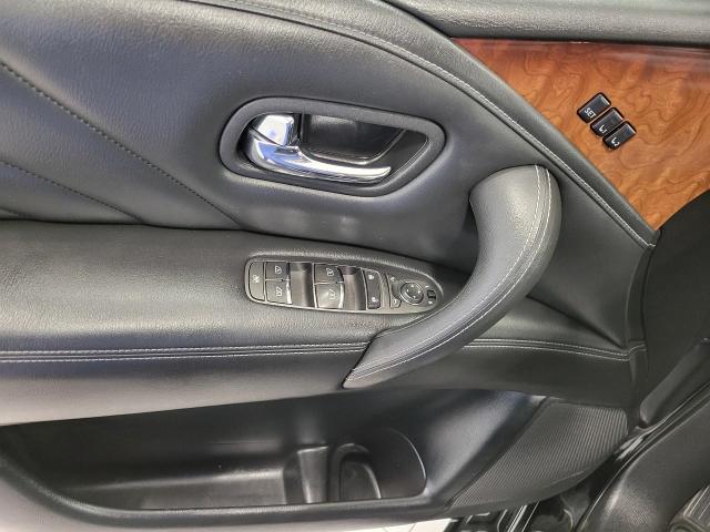 2015 INFINITI QX80 Vehicle Photo in NEENAH, WI 54956-2243