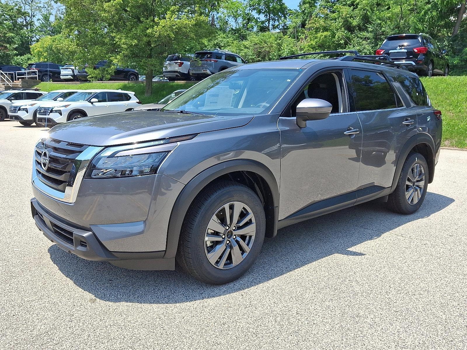 2025 Nissan Pathfinder Vehicle Photo in Jenkintown, PA 19046