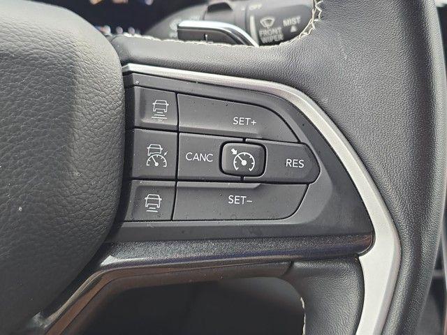 2022 Jeep Grand Cherokee Vehicle Photo in Pleasant Hills, PA 15236
