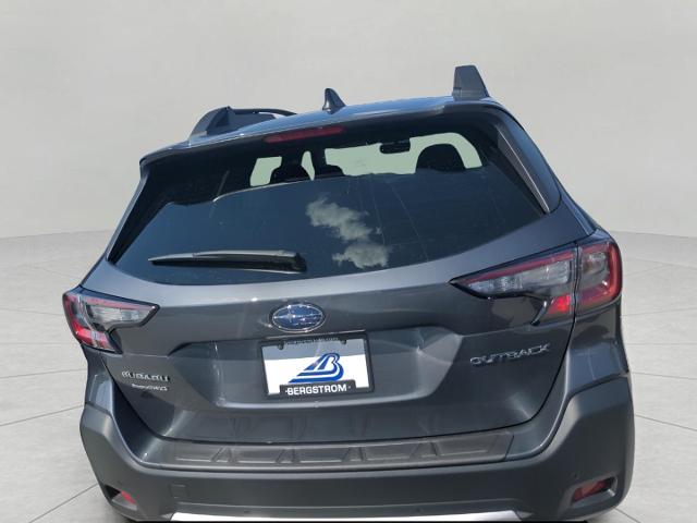 2025 Subaru Outback Vehicle Photo in Green Bay, WI 54304
