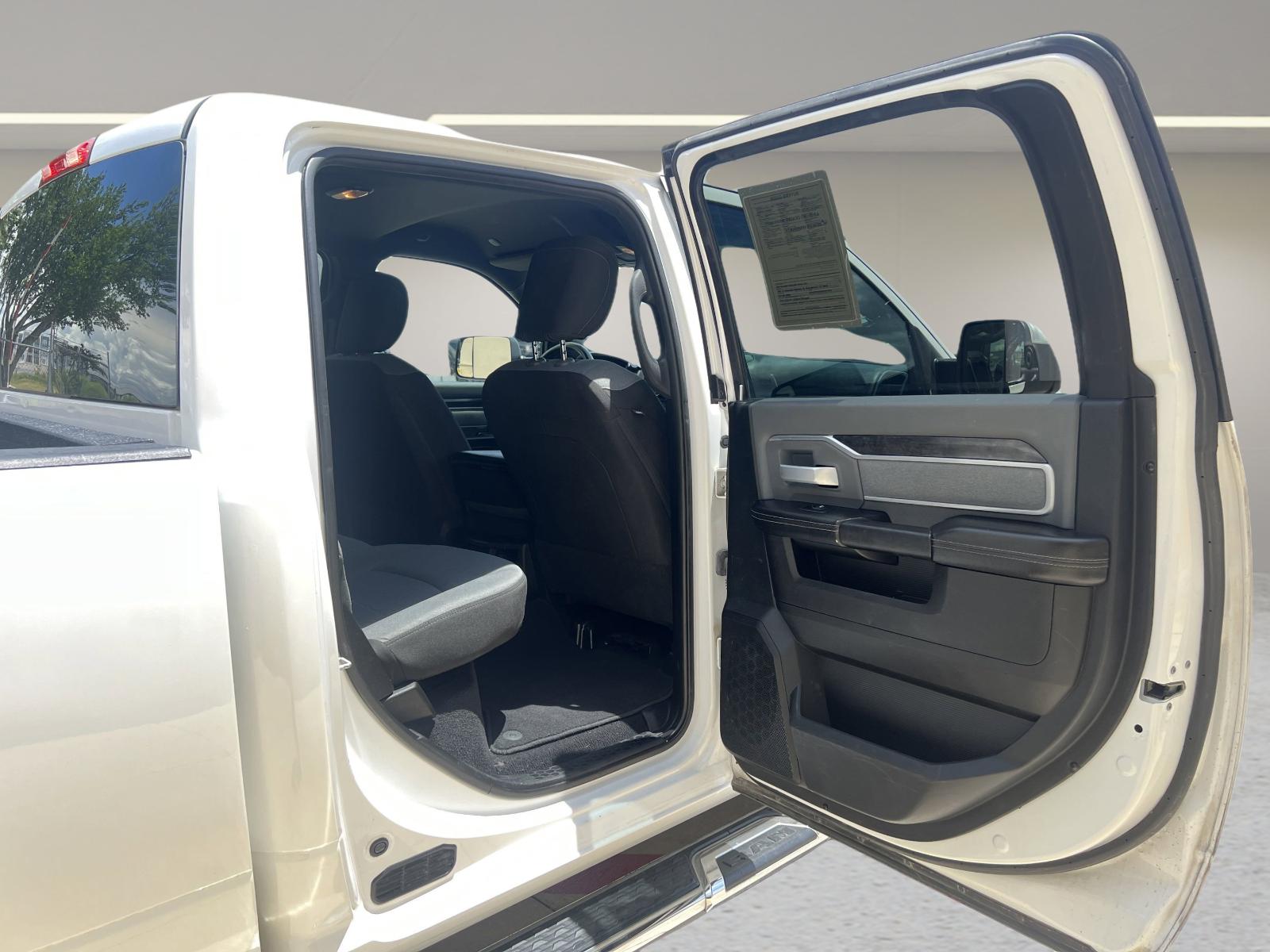 2021 Ram 2500 Vehicle Photo in GEORGETOWN, TX 78626-7508