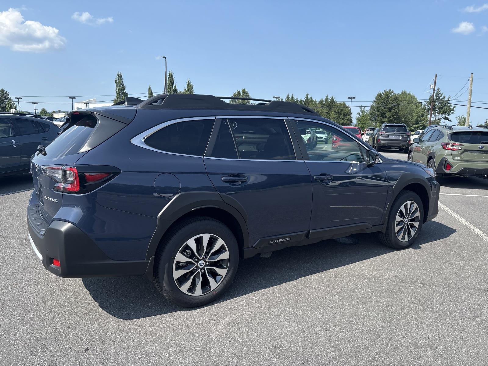 2025 Subaru Outback Vehicle Photo in Mechanicsburg, PA 17050