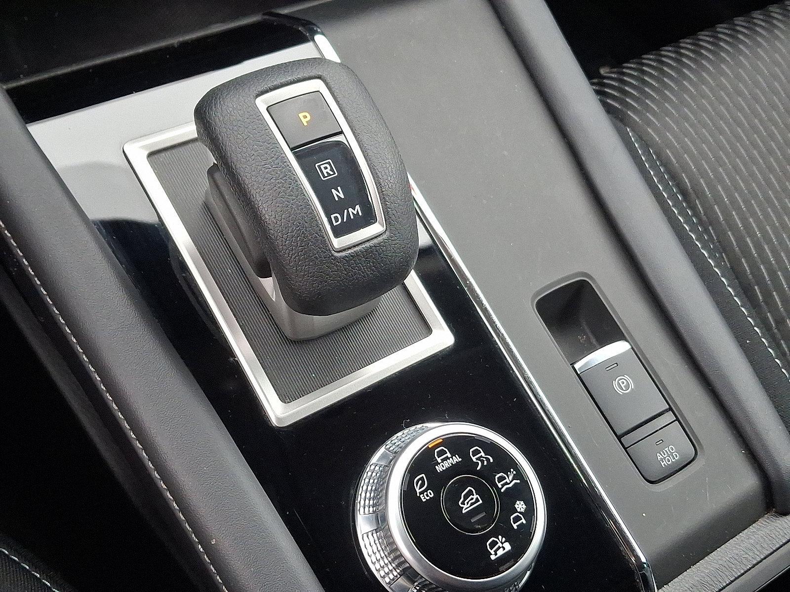 2022 Mitsubishi Outlander Vehicle Photo in Trevose, PA 19053