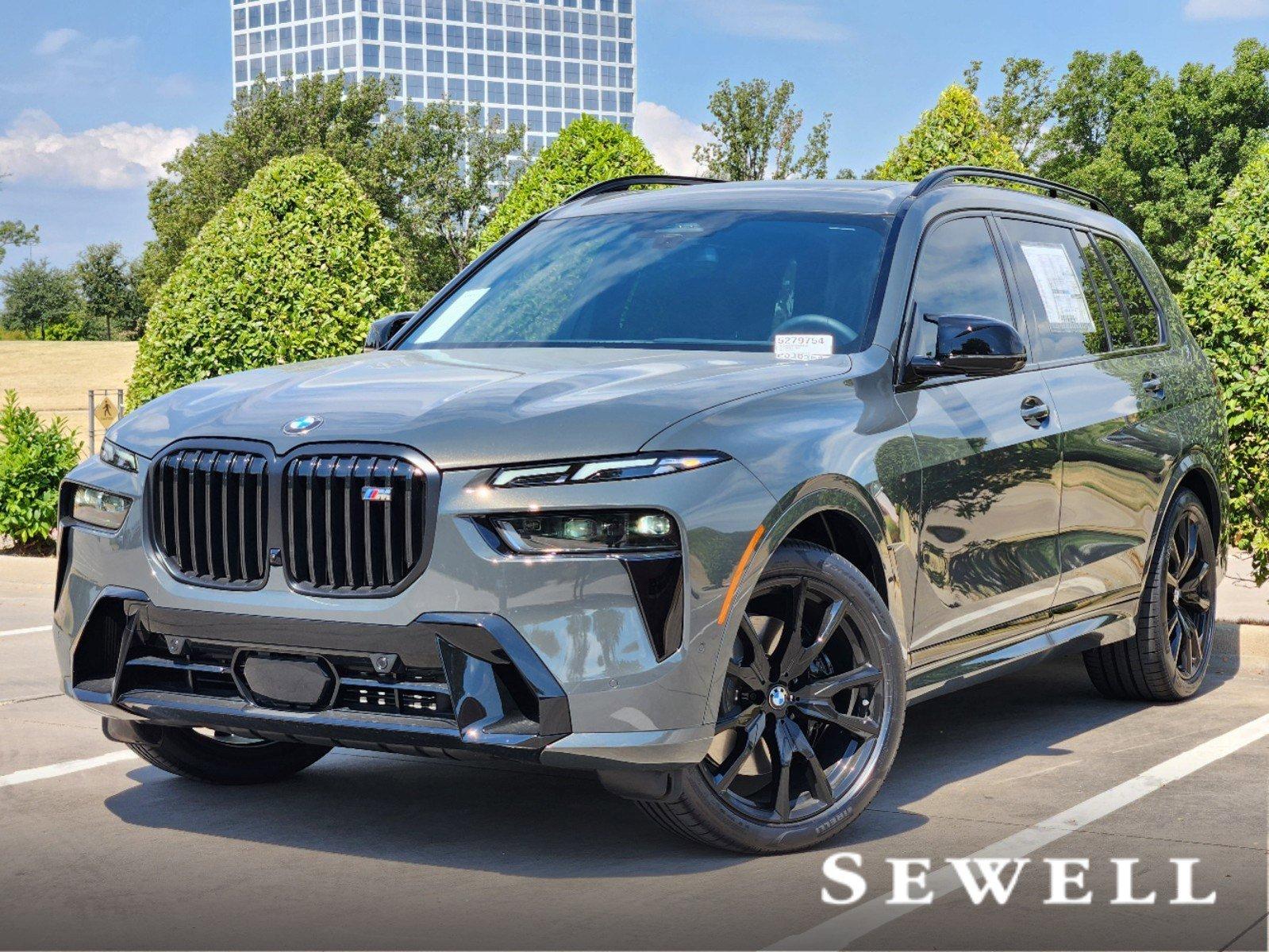 2025 BMW X7 M60i Vehicle Photo in PLANO, TX 75024