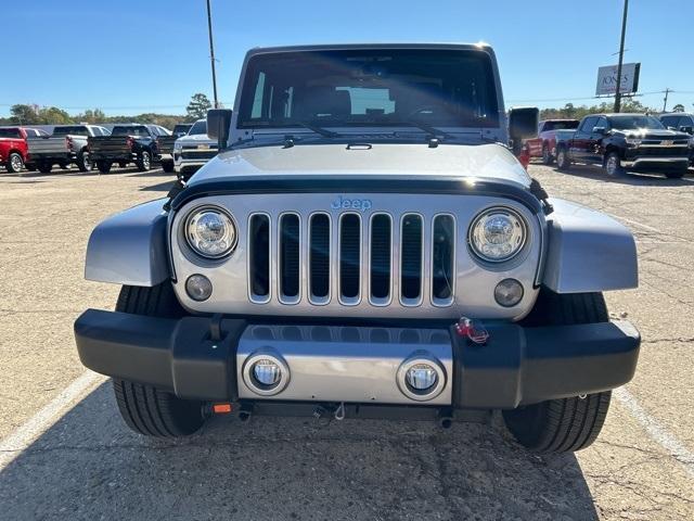 Used 2018 Jeep Wrangler JK Sahara with VIN 1C4AJWBG2JL820062 for sale in Benton, AR