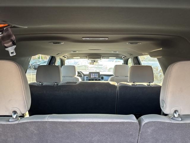 2023 Chevrolet Suburban Vehicle Photo in VENTURA, CA 93003-8585