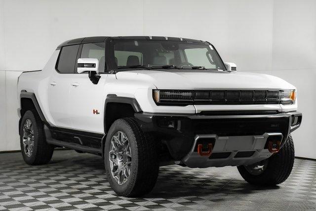 2025 GMC HUMMER EV Pickup Vehicle Photo in PUYALLUP, WA 98371-4149