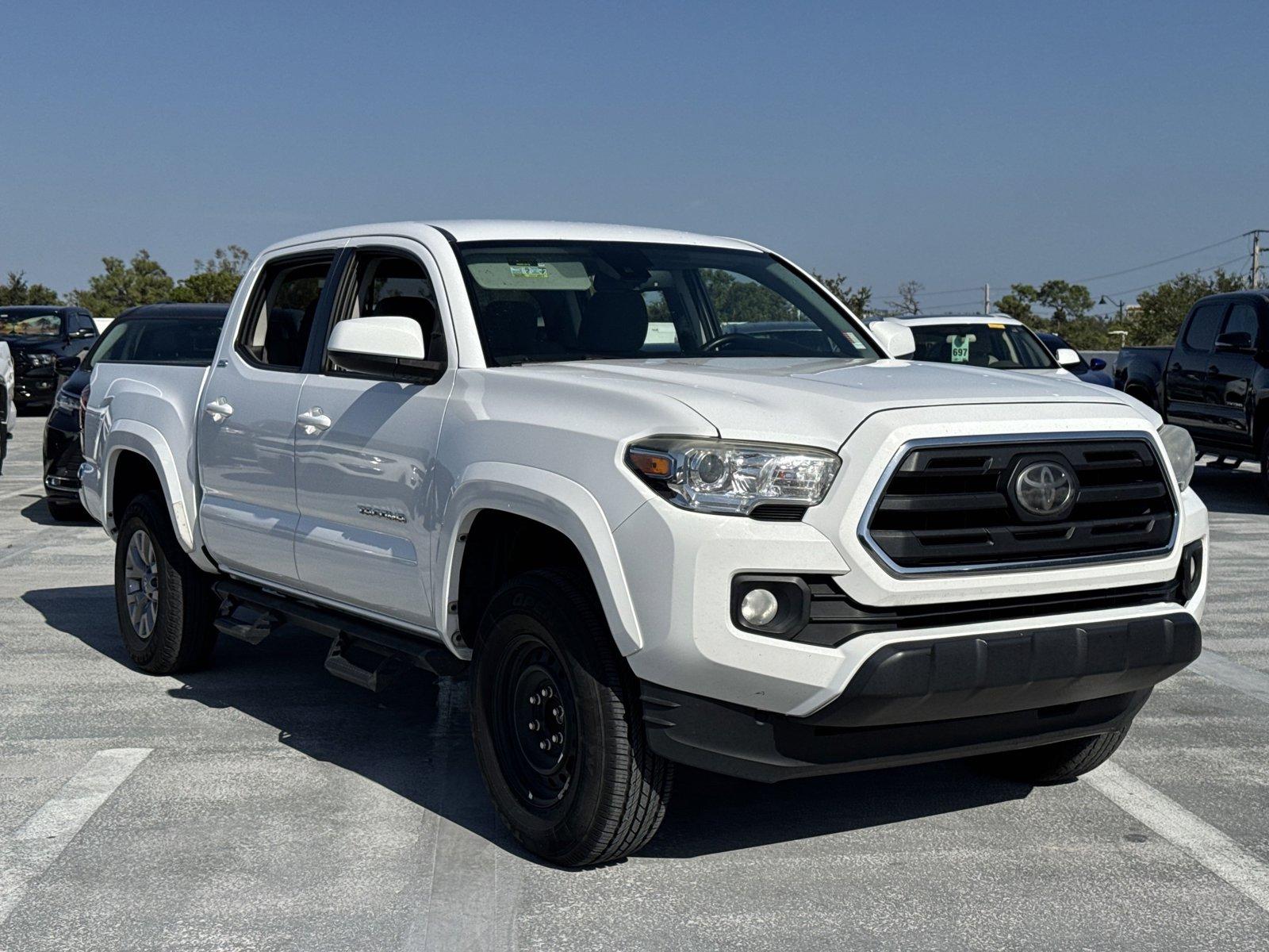 2019 Toyota Tacoma 2WD Vehicle Photo in Ft. Myers, FL 33907