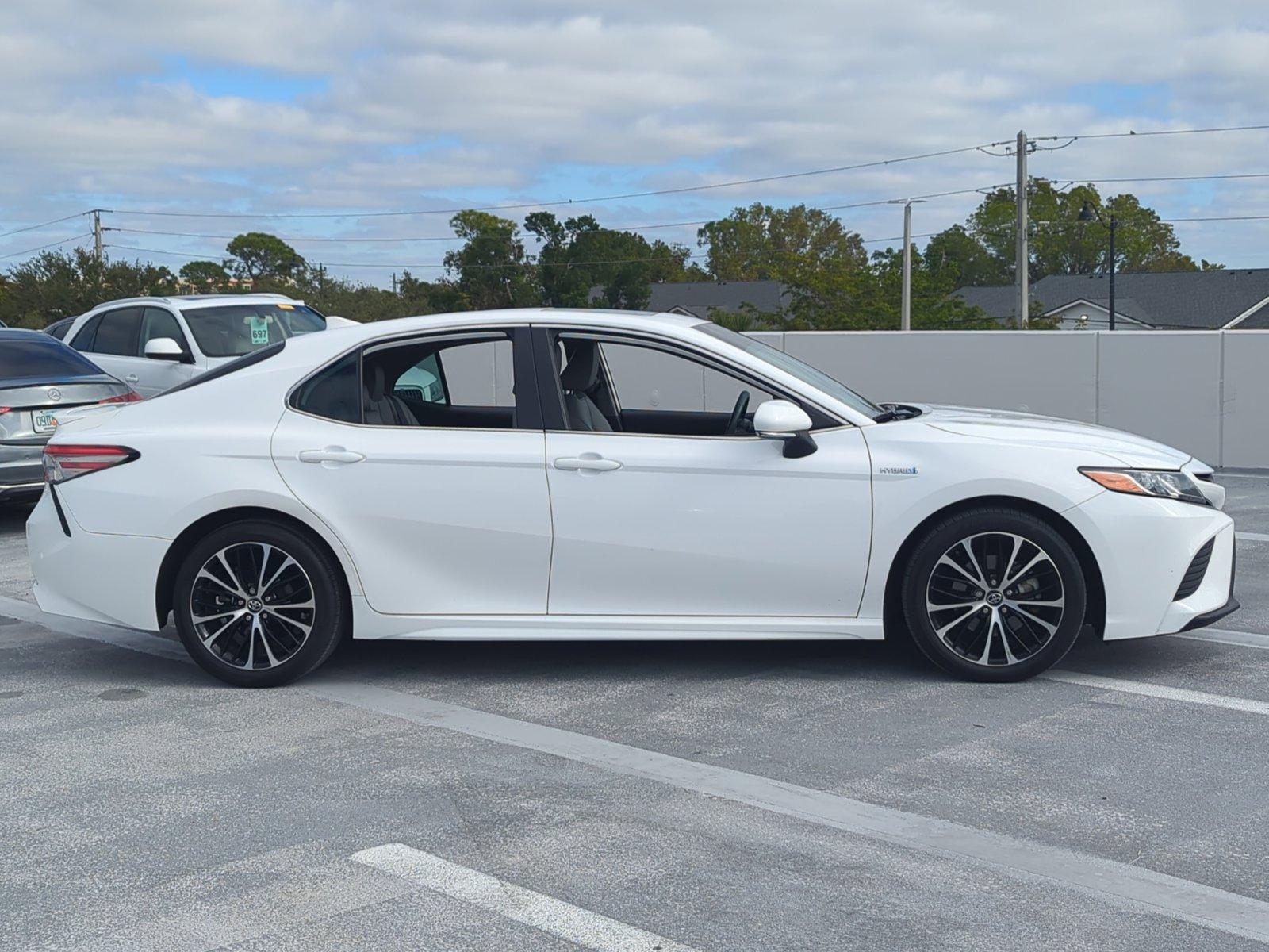 2019 Toyota Camry Vehicle Photo in Ft. Myers, FL 33907